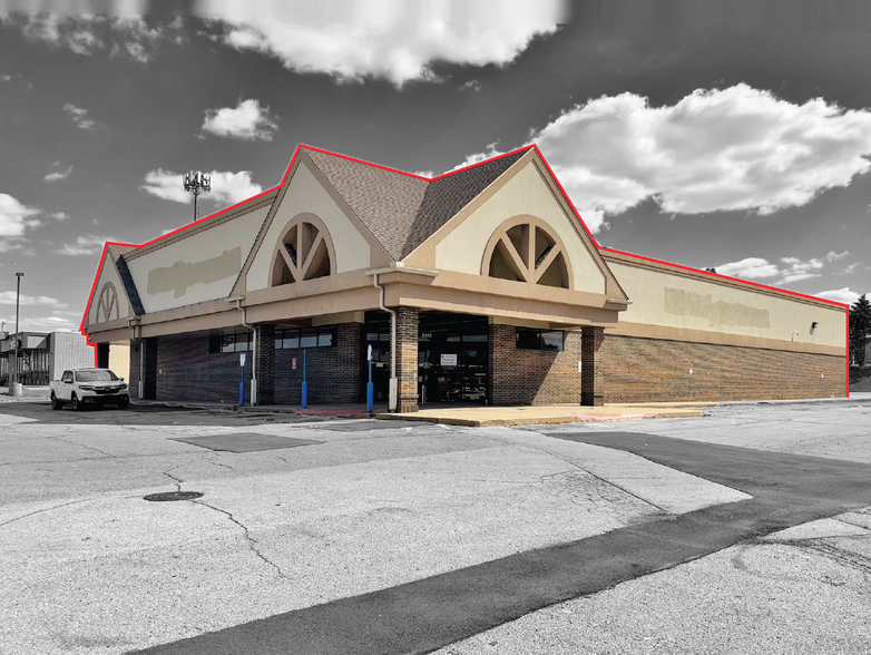 2115 S Memorial Dr, Tulsa, OK for lease - Building Photo - Image 1 of 1