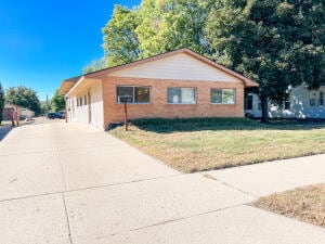 More details for 717 - 719 Main Ave, Brookings, SD - Office for Sale