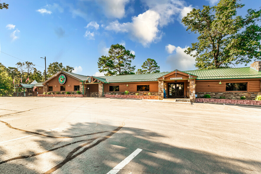 417 W Van Buren, Eureka Springs, AR à vendre - Photo du bâtiment - Image 1 de 1