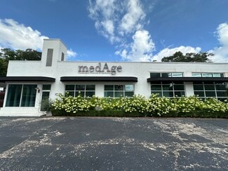 Plus de détails pour 103 Wade Hampton Blvd, Greenville, SC - Commerce de détail à louer