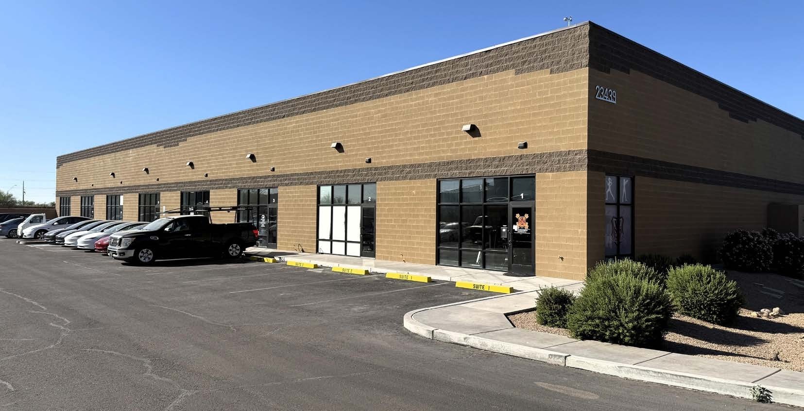23439 N 35th Dr, Glendale, AZ for lease Building Photo- Image 1 of 8