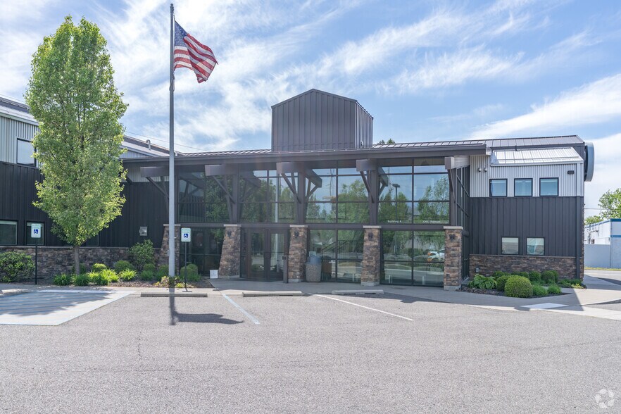 324 S Sherman St, Spokane, WA for sale - Building Photo - Image 2 of 4