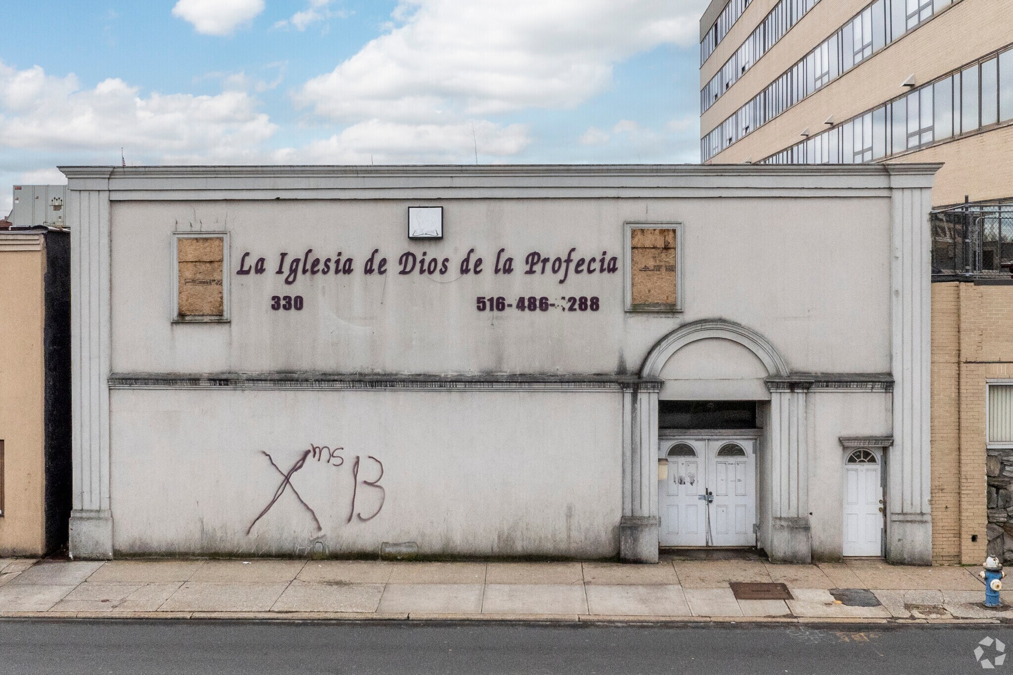 330 Fulton Ave, Hempstead, NY for sale Primary Photo- Image 1 of 6