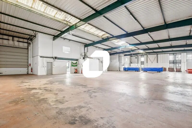 Office in Villepinte for lease Interior Photo- Image 1 of 20