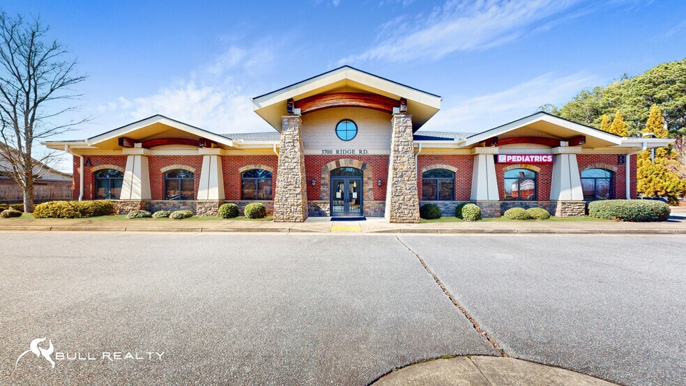 3700 Ridge Rd, Buford, GA à louer - Photo du bâtiment - Image 2 de 11