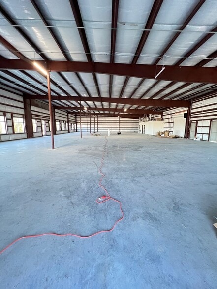 11 Remington Dr, Little Rock, AR for lease - Interior Photo - Image 3 of 3