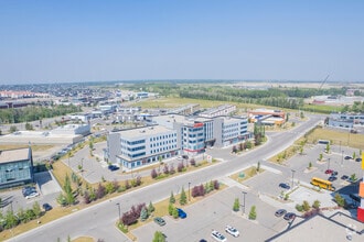 11 Royal Vista Link NW, Calgary, AB - AERIAL  map view