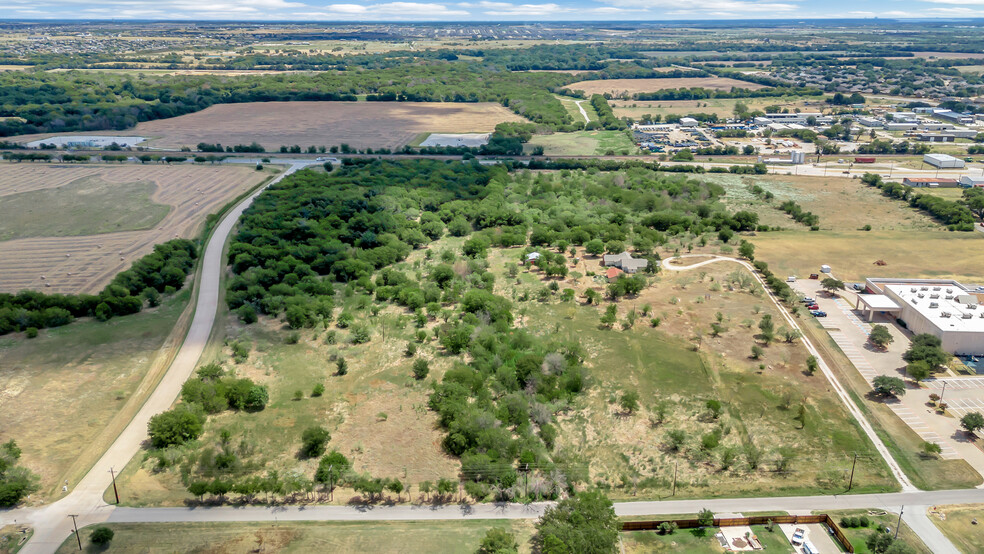 580 Creek Hill Way, Justin, TX for sale - Aerial - Image 3 of 7