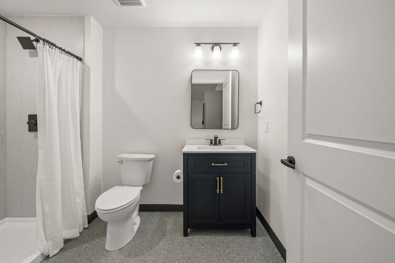 4477 34th Ave, Cincinnati, OH 45209 - Unit 10 -  - Interior Photo - Image 1 of 9