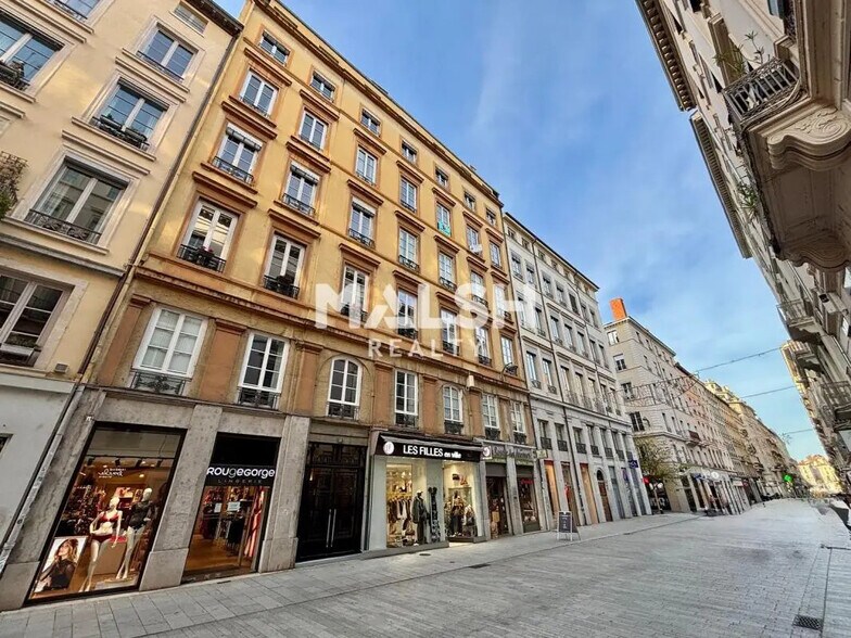 Bureau dans Lyon à louer - Photo du bâtiment - Image 1 de 10