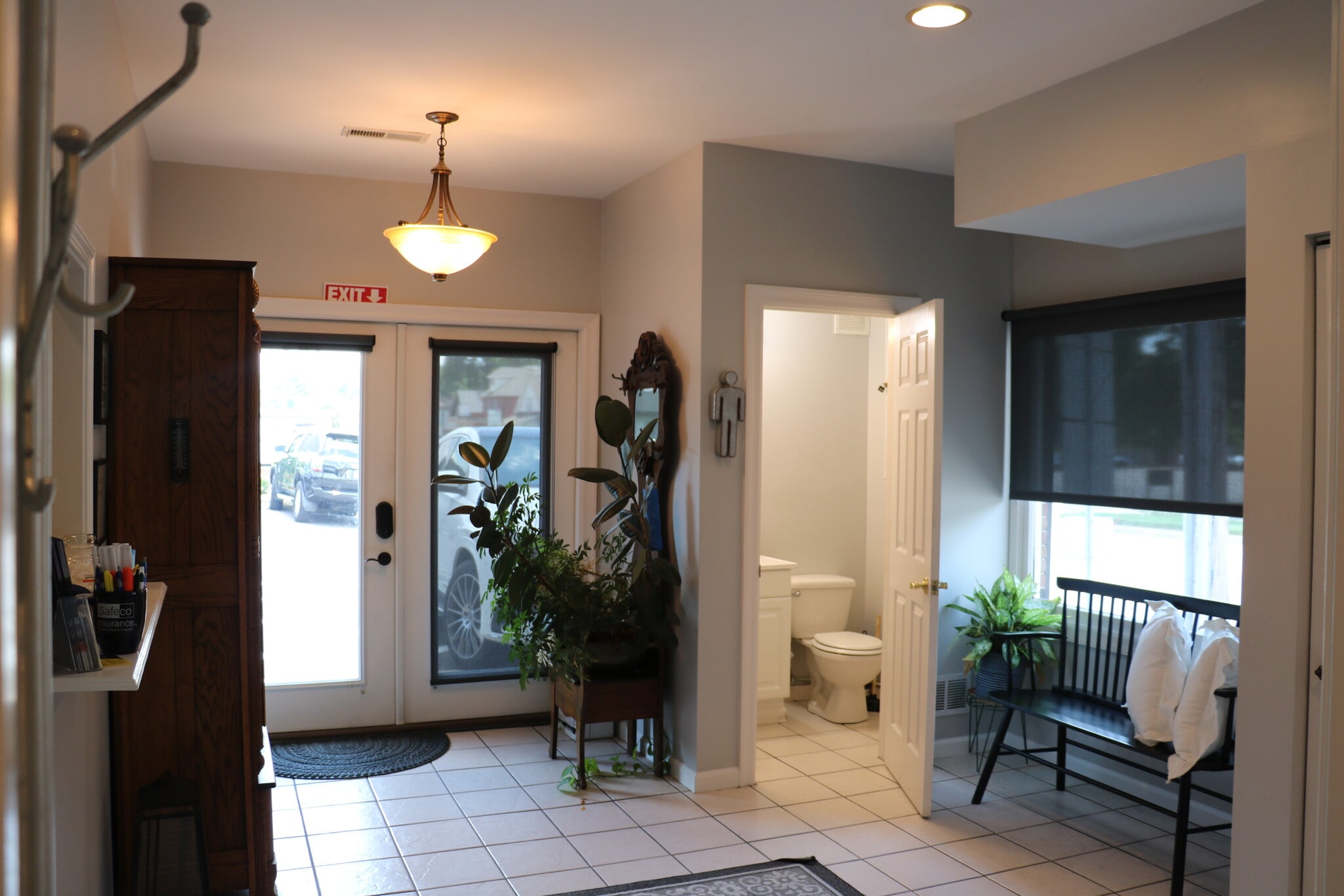 1112 1st Capitol Dr, Saint Charles, MO for lease Interior Photo- Image 1 of 4