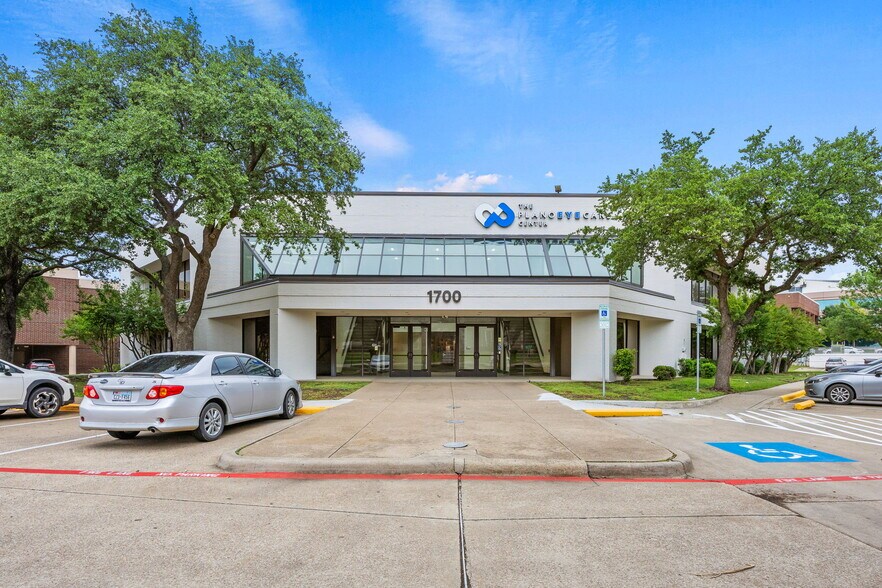1700 Coit Rd, Plano, TX à louer - Photo du bâtiment - Image 2 de 37
