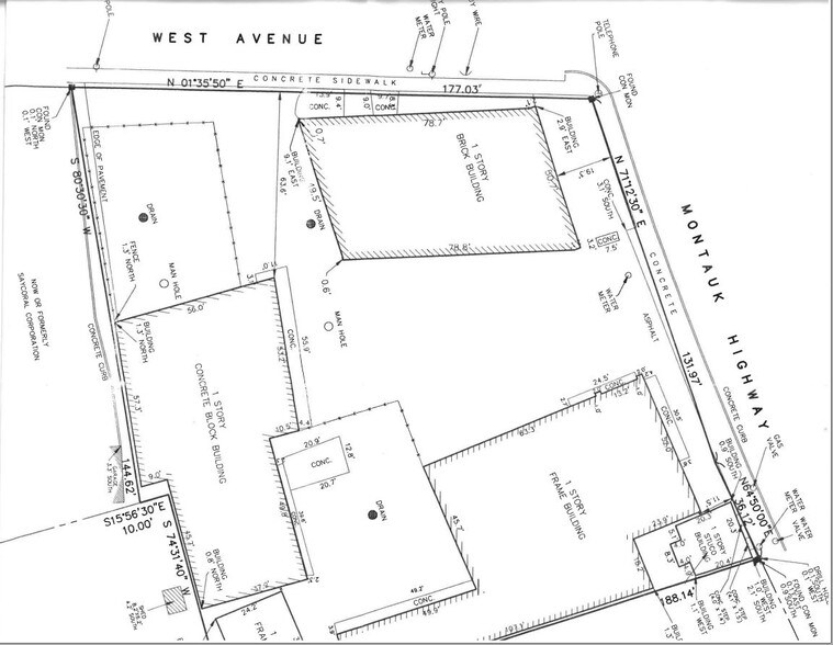 118 S Country Rd, West Sayville, NY à louer - Photo du bâtiment - Image 3 de 3