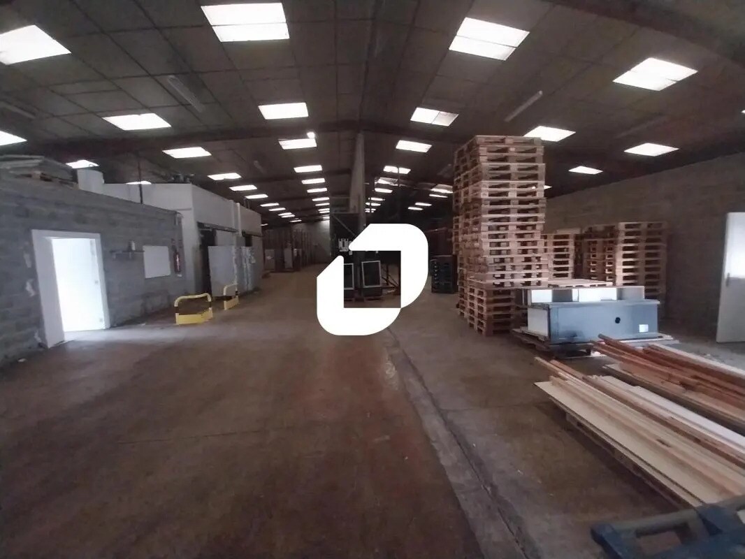 Bureau dans La Chapelle-sur-Erdre à louer Photo intérieure- Image 1 de 8