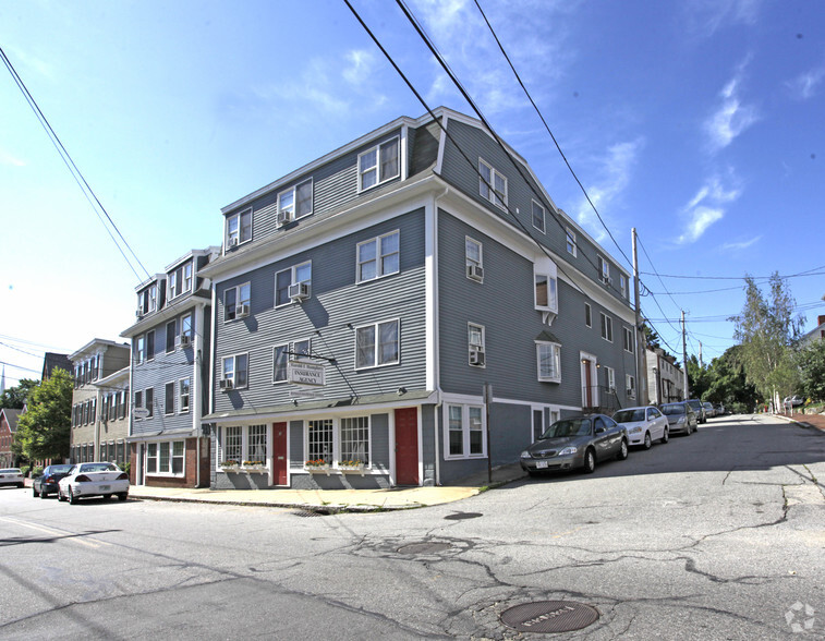 149 Merrimac St, Newburyport, MA for sale - Building Photo - Image 1 of 1