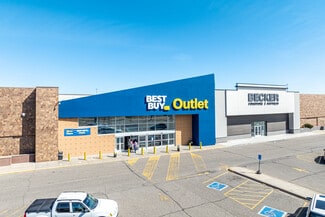 More details for 398 Northtown Dr, Blaine, MN - Retail for Lease