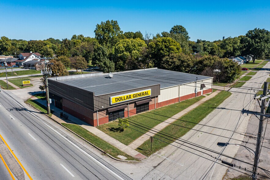 2707 Dixie Hwy, Louisville, KY à vendre - Photo du bâtiment - Image 1 de 2