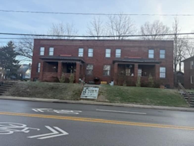 2546 Neil Ave, Columbus, OH à vendre - Photo principale - Image 1 de 19