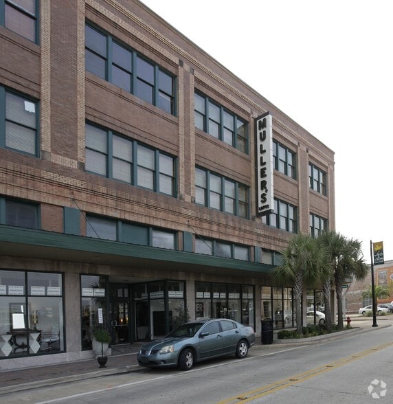 625 Ryan St, Lake Charles, LA à vendre - Photo du bâtiment - Image 3 de 70