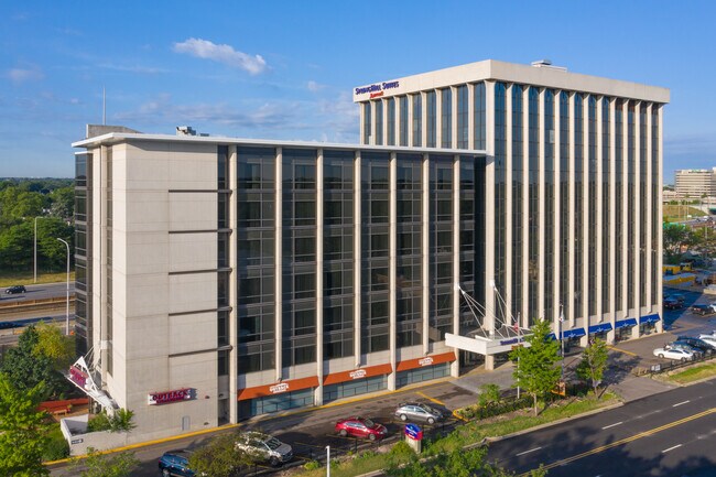 More details for 8101 W Higgins Rd, Chicago, IL - Retail for Lease