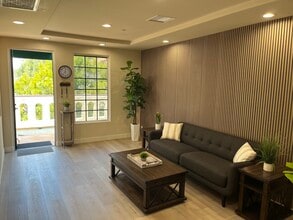 16236 San Dieguito Rd, Rancho Santa Fe, CA for lease Interior Photo- Image 1 of 6