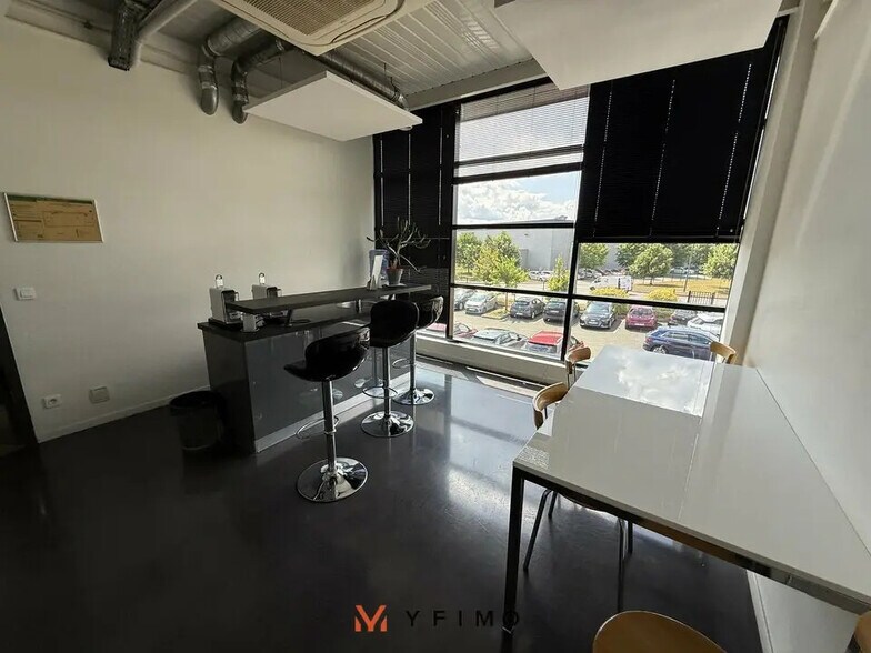 Flex dans Élancourt à louer - Photo intérieure - Image 3 de 8