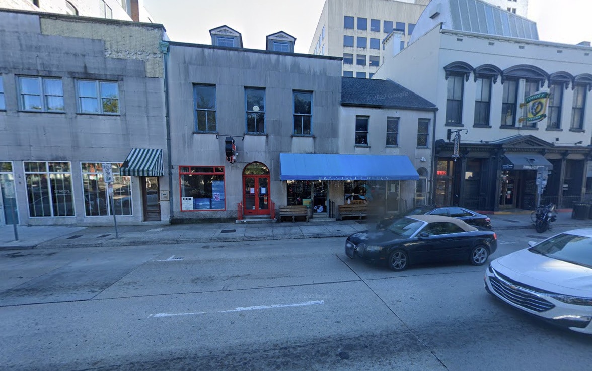 15 & 19 E Bay St, Savannah, GA for sale Primary Photo- Image 1 of 5