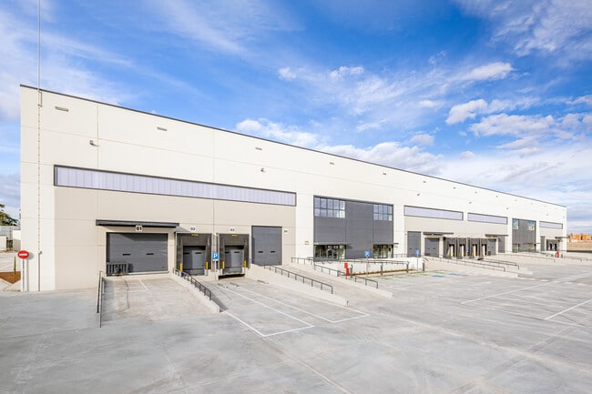 More details for Calle San Norberto, 26, Madrid - Industrial for Lease