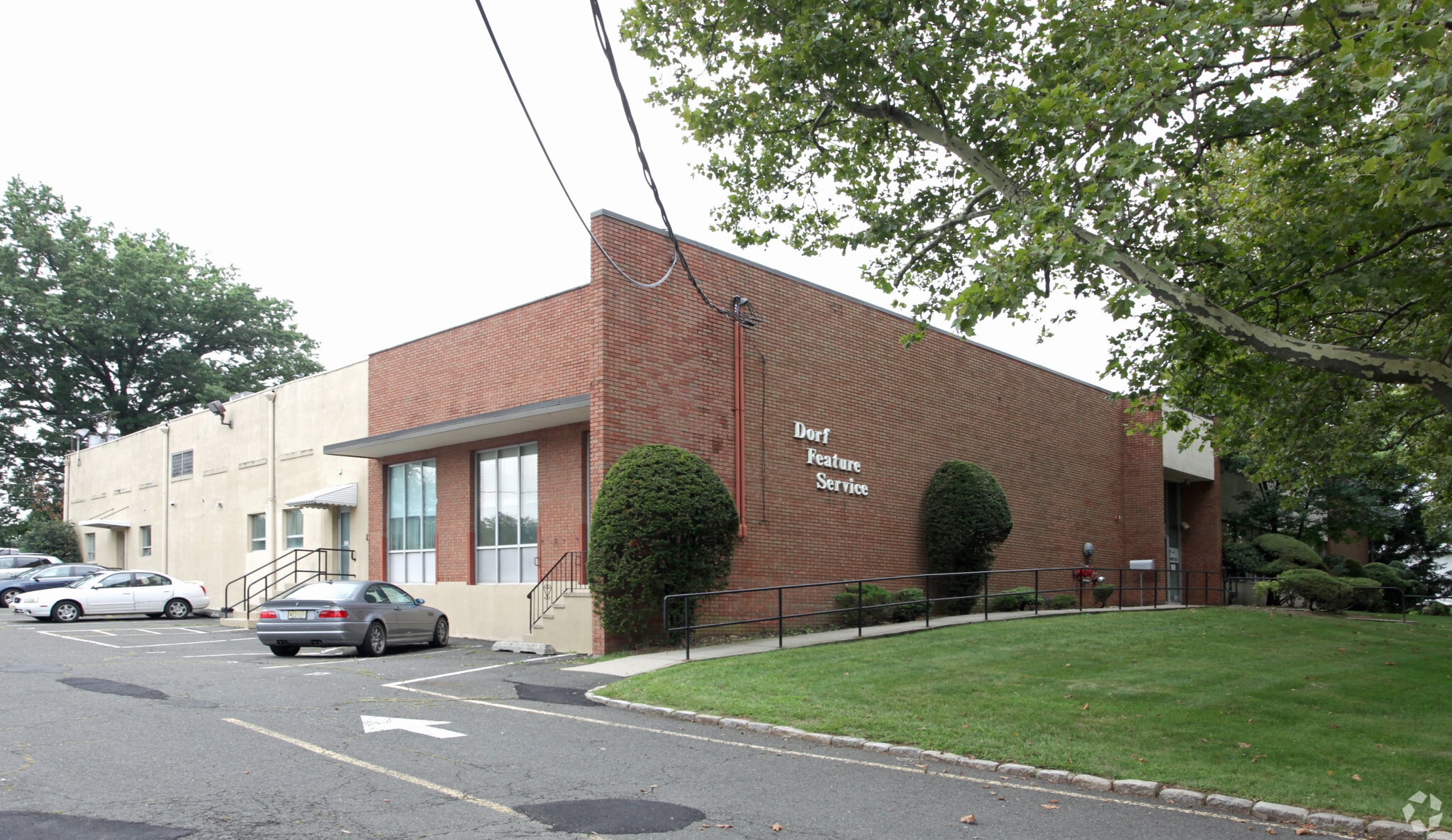 187 Mill Ln, Mountainside, NJ for lease Primary Photo- Image 1 of 3