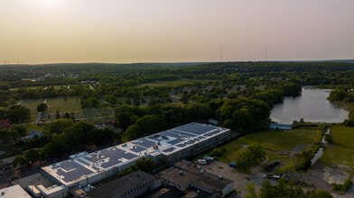 1425 Cranston St, Cranston, RI for lease Building Photo- Image 1 of 4