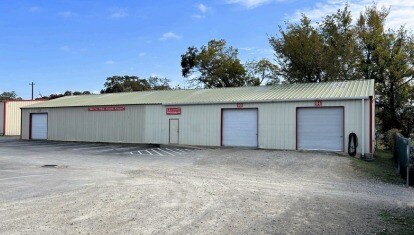 1026 Fort Worth Hwy, Weatherford, TX à vendre - Photo du bâtiment - Image 2 de 2