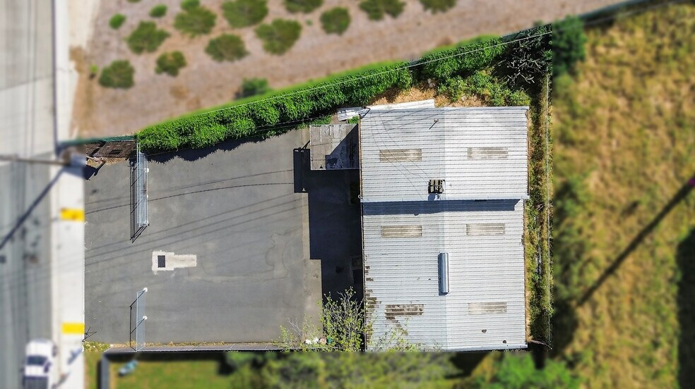 652 E Lockeford St, Lodi, CA à vendre - Photo du bâtiment - Image 3 de 36