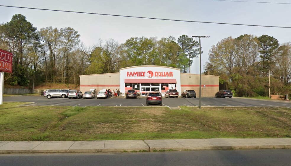 216 California Ave SW, Camden, AR for lease - Primary Photo - Image 1 of 2