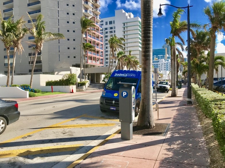 6782-6804 Collins Ave, Miami Beach, FL à louer - Autre - Image 3 de 27