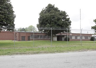 Plus de détails pour 1050 Oakleigh Dr, East Point, GA - Industriel à louer