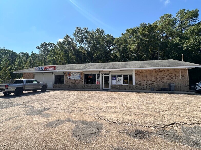 1225 34th St, Gulfport, MS à vendre - Photo du bâtiment - Image 2 de 30