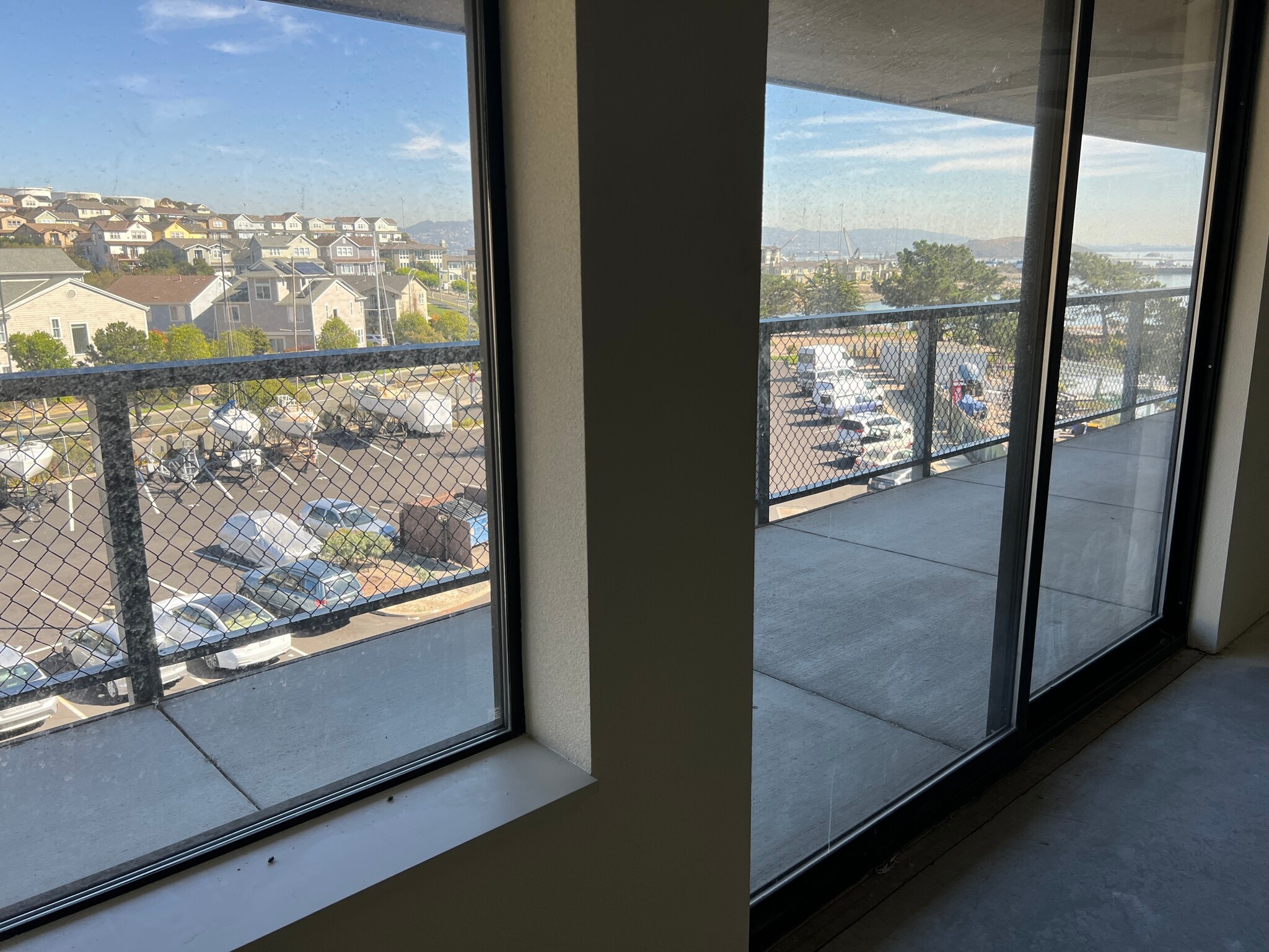 1160 Brickyard Cove Rd, Richmond, CA for lease Building Photo- Image 1 of 4