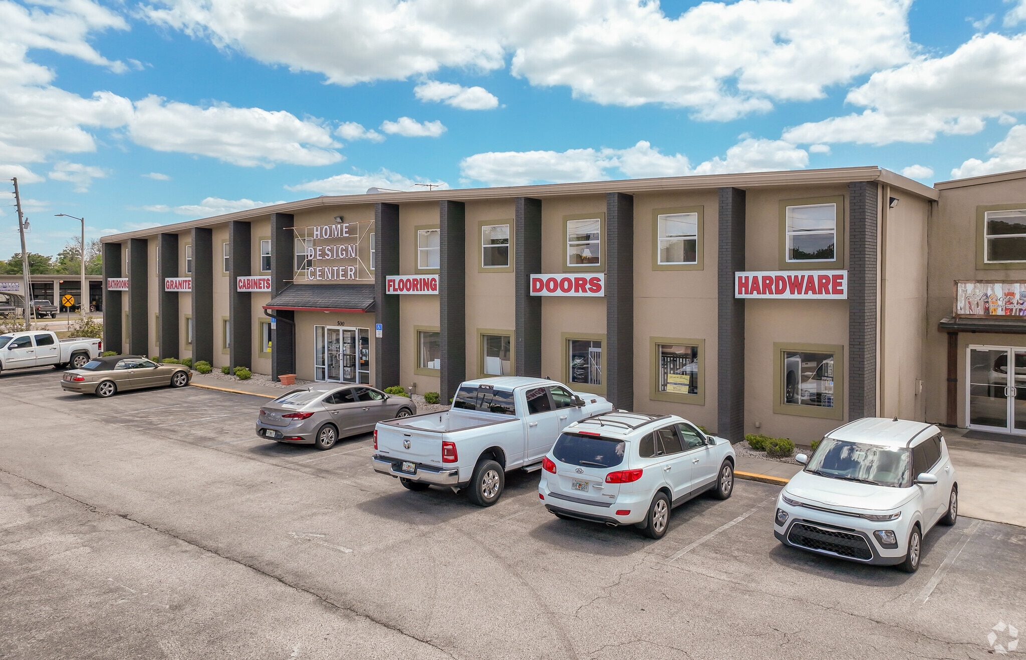 500 W Orange Blossom Trl, Apopka, FL for lease Primary Photo- Image 1 of 20