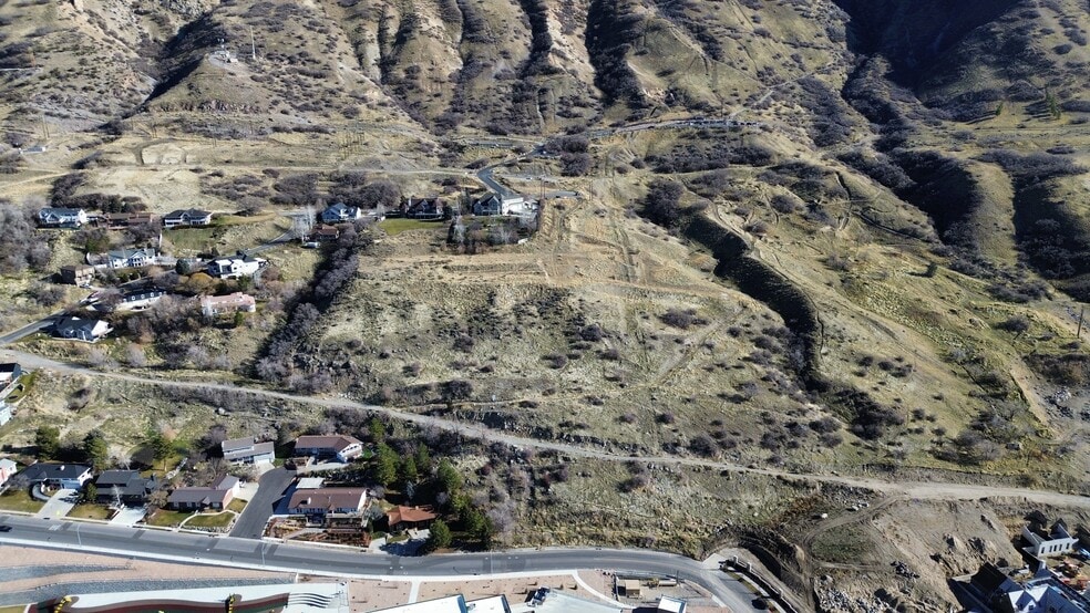 905 Terrace Drive, Provo, UT à vendre - Aérien - Image 2 de 5