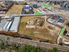 1018 E North 1st St, Seneca, SC - AERIAL map view