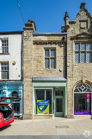 10 High St, Wrexham for lease - Building Photo - Image 2 of 2