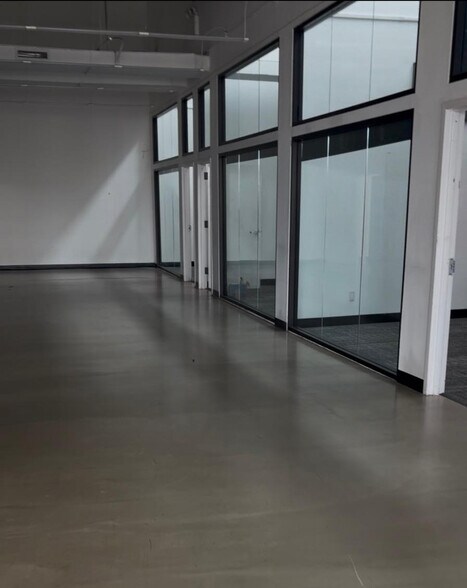 1100 Washington Ave, Brooklyn, NY à louer - Photo du bâtiment - Image 3 de 6