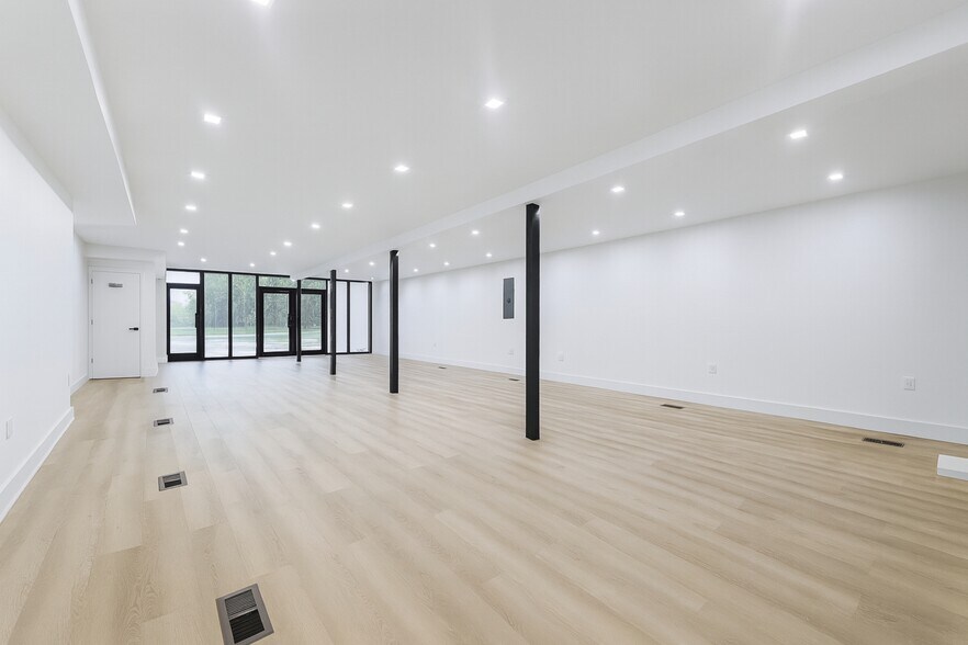 253 Malcolm X Blvd, Brooklyn, NY à louer - Photo intérieure - Image 2 de 13