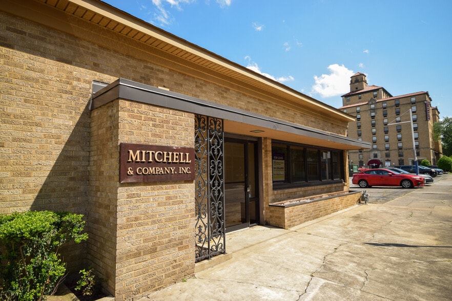 601 Scott St, Little Rock, AR for lease - Building Photo - Image 2 of 13