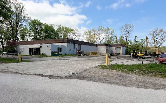 60 Williams St, Grand River, OH à vendre Photo du bâtiment- Image 1 de 1
