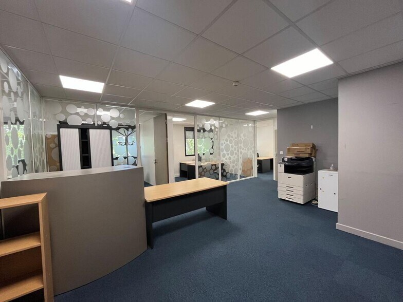 194 Bis Rue Garibaldi, Lyon for lease - Building Photo - Image 1 of 7
