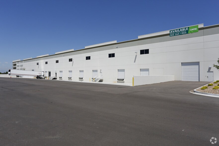 15100 E 40th Ave, Aurora, CO for lease - Building Photo - Image 2 of 11