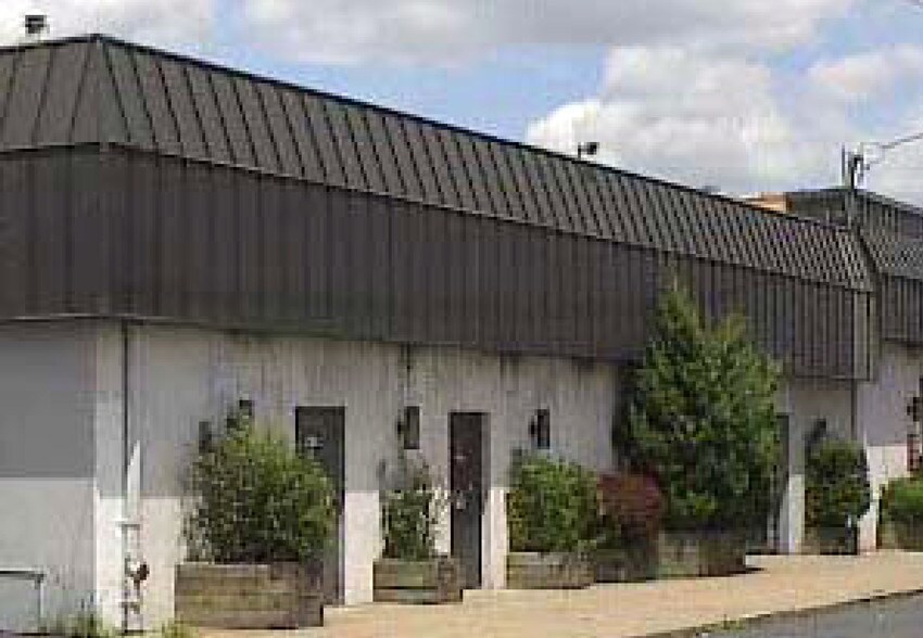 3368-3382 Memphis St, Philadelphia, PA à louer - Photo du bâtiment - Image 1 de 20