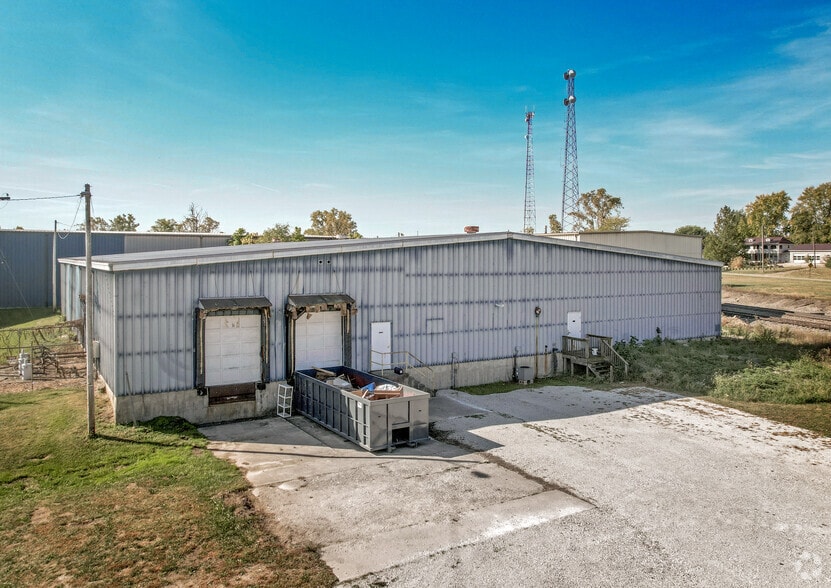 908-918 E Franklin St, Hartford City, IN for lease - Aerial - Image 2 of 23