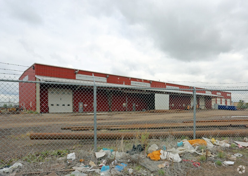 7303 36 St NW, Edmonton, AB for lease - Building Photo - Image 2 of 3